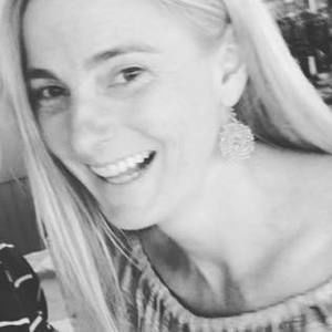 Meet your Posher, Shana